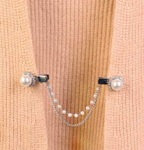 Load image into Gallery viewer, Clip On Rhinestone Brooch/ Sweater ClipBH1208-07S