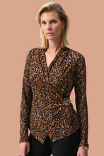 Load image into Gallery viewer, Joseph Ribkoff Silky Knit Fitted Top. 244251
