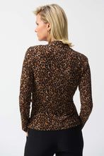 Load image into Gallery viewer, Joseph Ribkoff Silky Knit Fitted Top. 244251
