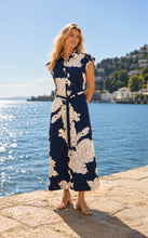Load image into Gallery viewer, Point Zero Midi Dress. 8667009
