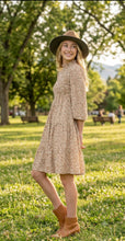 Load image into Gallery viewer, Ell Vintage Tiered Dress with Smocked Bodice. EE1057
