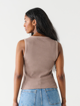 Load image into Gallery viewer, Dex Waffle Knit Tank Top. 2324304 D
