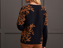 Load image into Gallery viewer, Tribal Reversible Sweater 15970-576
