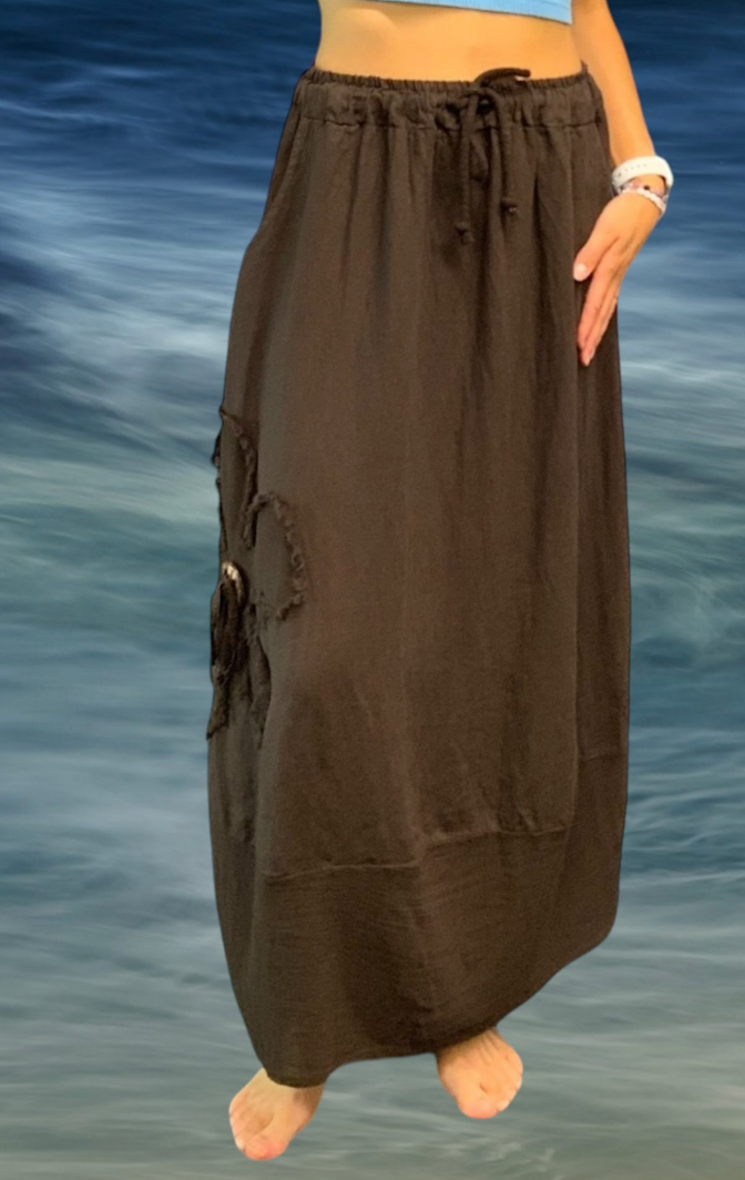 Linen Flower Button Skirt W/ Pockets. RO 3186