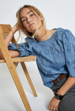 Load image into Gallery viewer, Peppercorn Gyda Blouse
