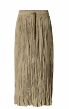 Load image into Gallery viewer, Yest Farida Skirt. 0005184
