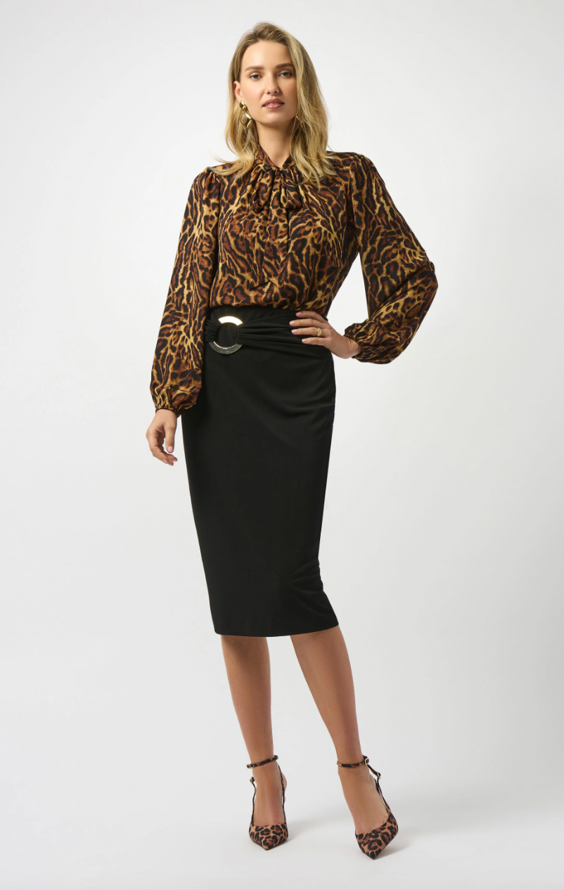 Joseph Ribkoff Crepe Pencil Skirt. 252134
