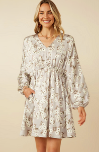 Hayden Womens Satin Floral Print V Neck Dolman Sleeve Dress. HY7571