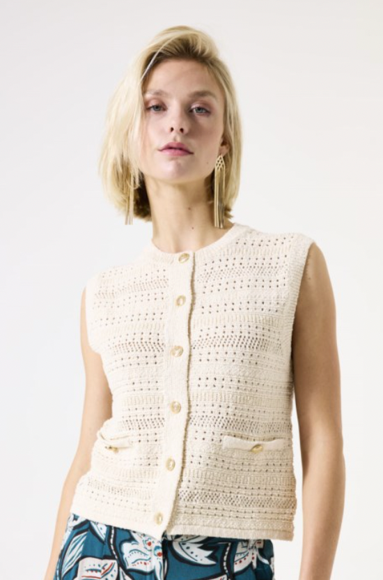 Garcie Sleeveless Cardigan. G50250
