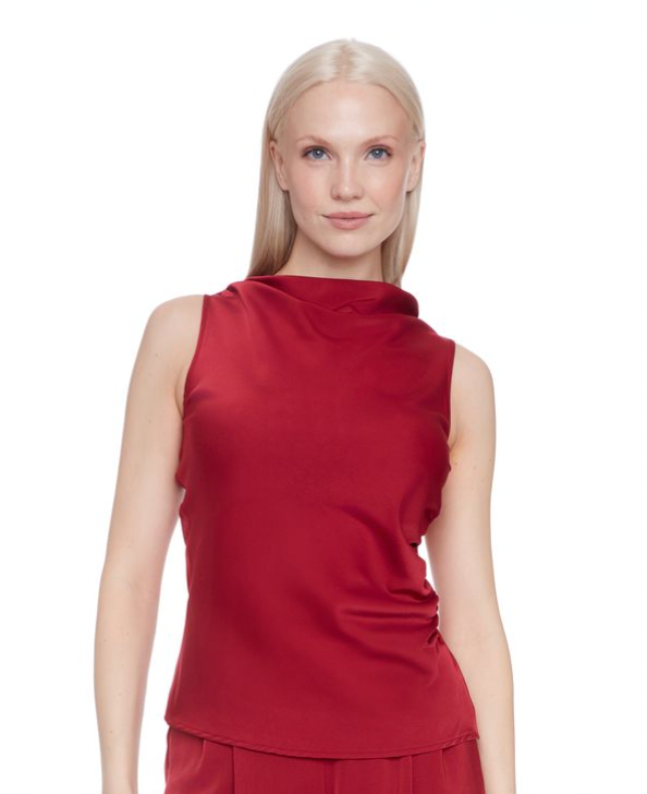 Tyler Madison Top. 250810