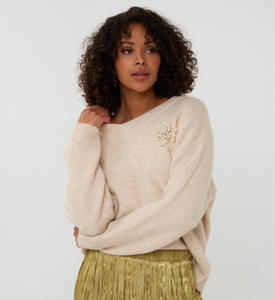 Esqualo Sweater W/ Brooch. F2518501