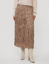 Load image into Gallery viewer, Esqualo Plisse Skirt. F2528500
