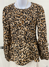 Load image into Gallery viewer, B Young Ihamma Smock Blouse. 20817068
