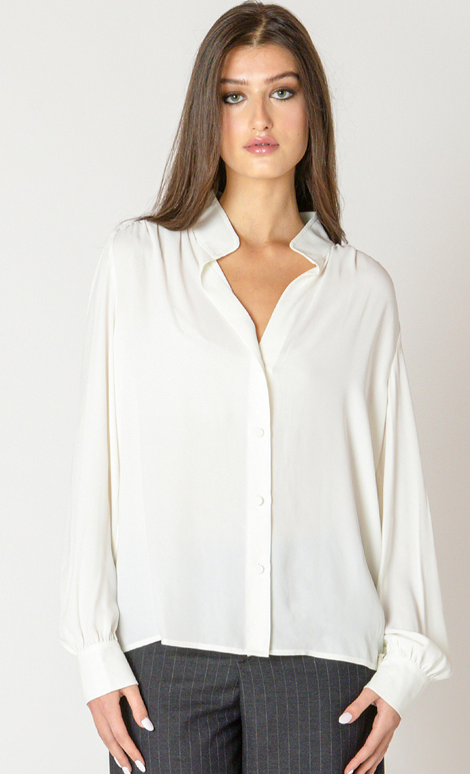 Black Tape Relaxed Button Front Blouse 2623705 T