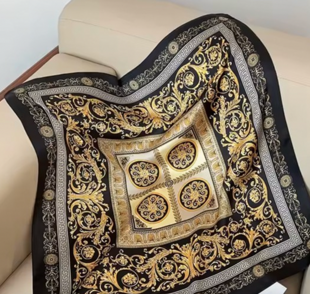 Cherie Scarf. SF2053039