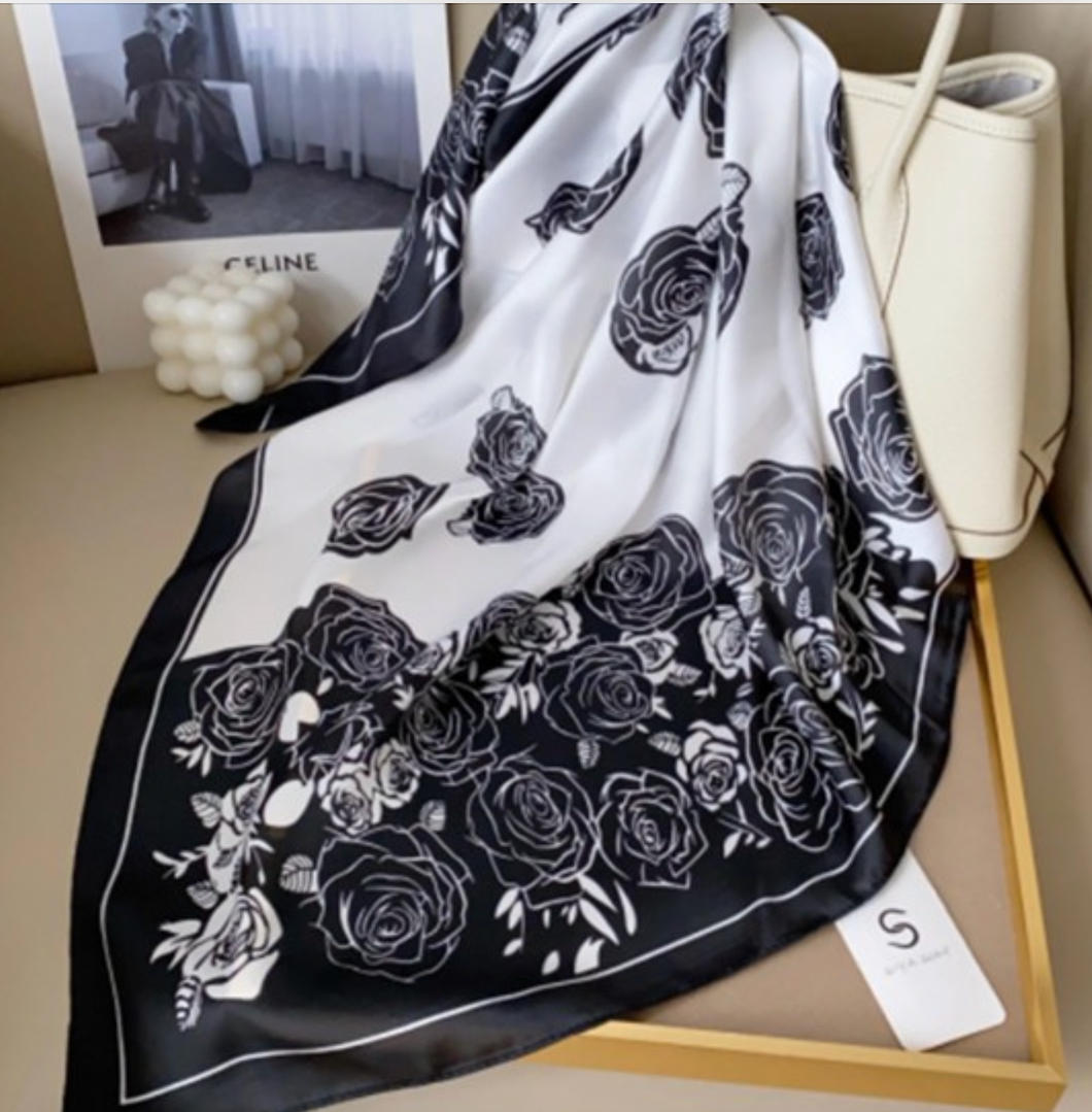 Cherie Scarf. SF2053023 Navy