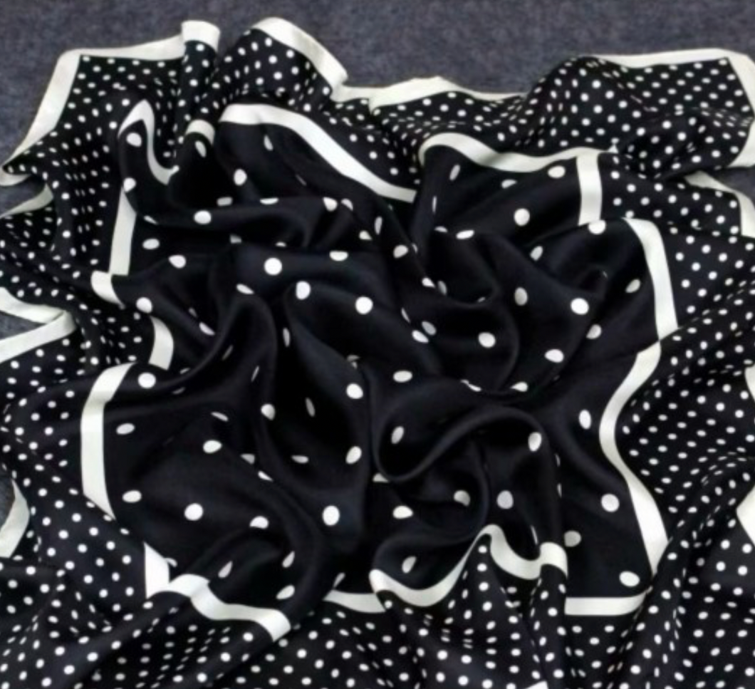 Cherie Scarf. SF2053016