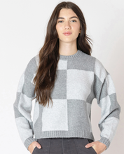 Load image into Gallery viewer, Dex Color Block Sweater. 2627018
