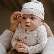 Load image into Gallery viewer, Dirkje 2 PC. Babysuit + Hat. WN1241
