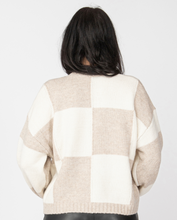 Load image into Gallery viewer, Dex LS Colour Block Sweater. 2427018D
