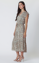 Load image into Gallery viewer, Dex Flutter Sleeve Tiered Midi Dress. 2522509D
