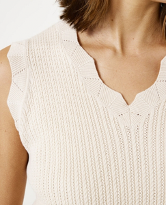 Garcia Pullover Sweater. D50042