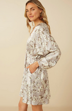 Load image into Gallery viewer, Hayden Womens Satin Floral Print V Neck Dolman Sleeve Dress. HY7571
