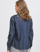 Load image into Gallery viewer, Fransa Larissa Shirt 1. 20616195
