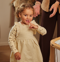 Load image into Gallery viewer, Dirkje  girls 2 Pc Set. 056372-35
