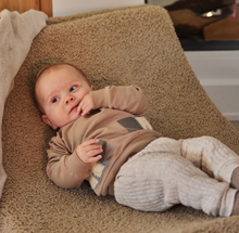 Load image into Gallery viewer, Dirkje Sweater. 056574-35
