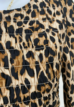 Load image into Gallery viewer, B Young Ihamma Smock Blouse. 20817068
