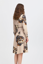 Load image into Gallery viewer, B Young Jannike Shirt Dress. 20818137
