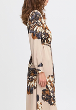 Load image into Gallery viewer, B Young Jannike Shirt Dress. 20818137

