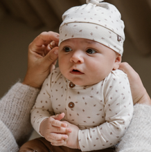 Load image into Gallery viewer, Dirkje 2 Piece Infant Boy Babysuit  + Hat (Organic Cotton) WN1241
