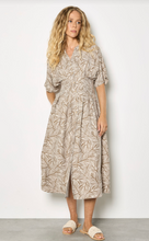 Load image into Gallery viewer, Apricot Leaf Print Midi Shirt Dress X168644
