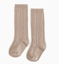Load image into Gallery viewer, Girls Cable Knit Knee Socks. (Oat)
