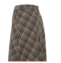 Load image into Gallery viewer, B Young Estolo Skirt 20819548
