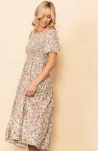 Load image into Gallery viewer, Ell Vintage puffed Sleeve Dress W/ Pockets

