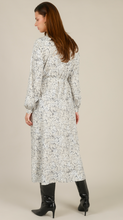 Load image into Gallery viewer, Yest Puck Essential Dress 0006256
