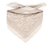 Load image into Gallery viewer, B Young Vanille Scarf. 20818870
