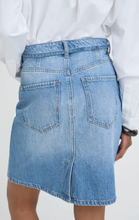 Load image into Gallery viewer, B Young Lamaje Skirt 20818741

