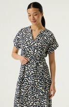 Load image into Gallery viewer, Garcia Dress O260082
