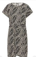 Load image into Gallery viewer, B Young Joella Dress 20811226

