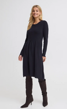 Load image into Gallery viewer, Fransa Dedina Dress 9. 20618015
