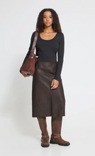Load image into Gallery viewer, Ichi Kanira Skirt 20126207

