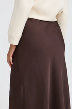 Load image into Gallery viewer, B Young Dacanna Midi Skirt 20819673
