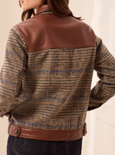 Load image into Gallery viewer, Tribal Plaid Shacket. 6253O-4466
