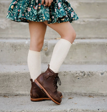 Load image into Gallery viewer, Girls Cable Knit Knee Socks. (Vanilla)
