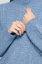 Load image into Gallery viewer, Ichi Mylle LS Sweater. 20126730
