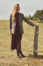 Load image into Gallery viewer, Fransa Lea Skirt 1 20618349
